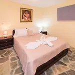 Luxury Froso Vilă