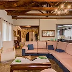Vilă Luxury Froso Ambelokipoi (Zakynthos)